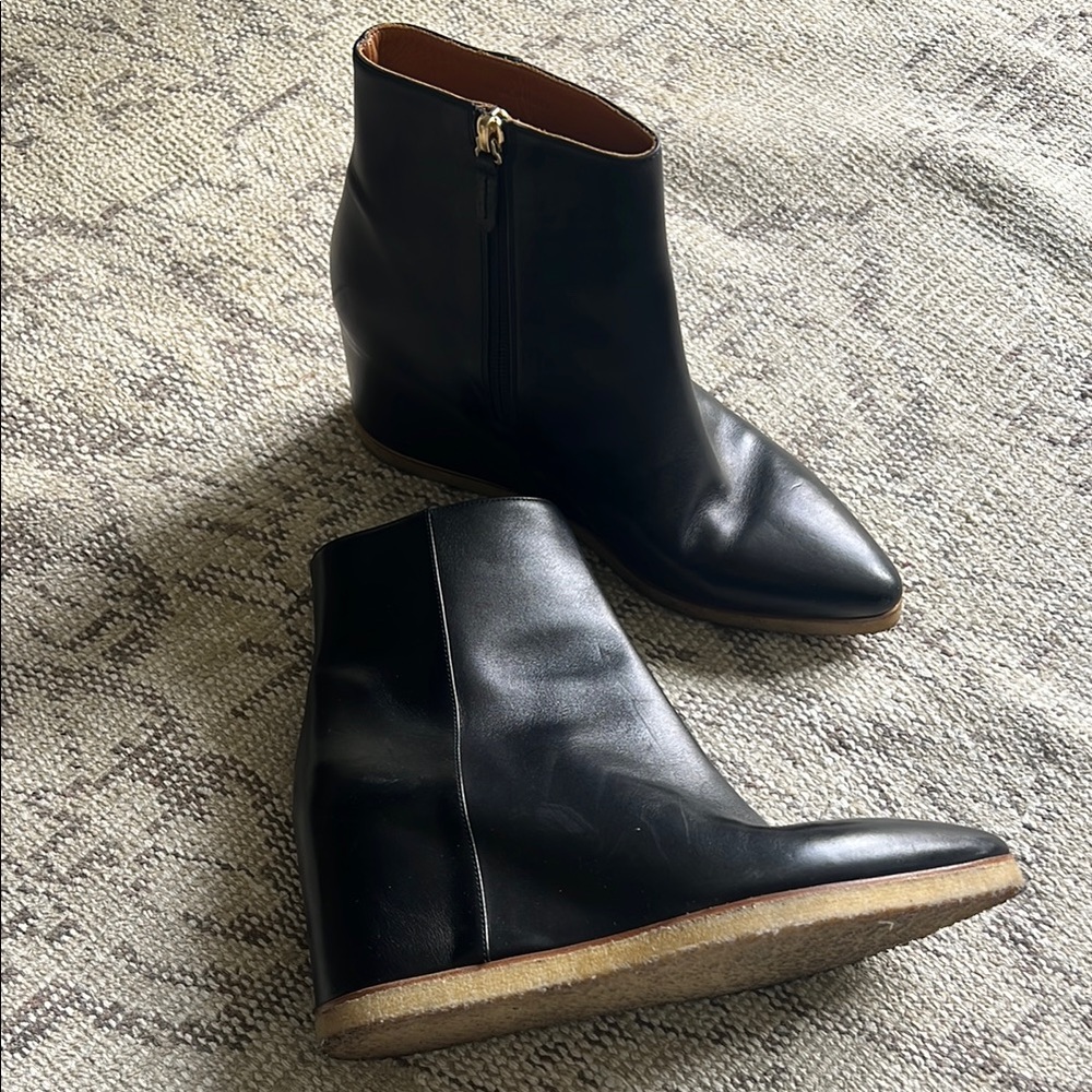 Chloe Women's  Black Wedge Ankle Boots